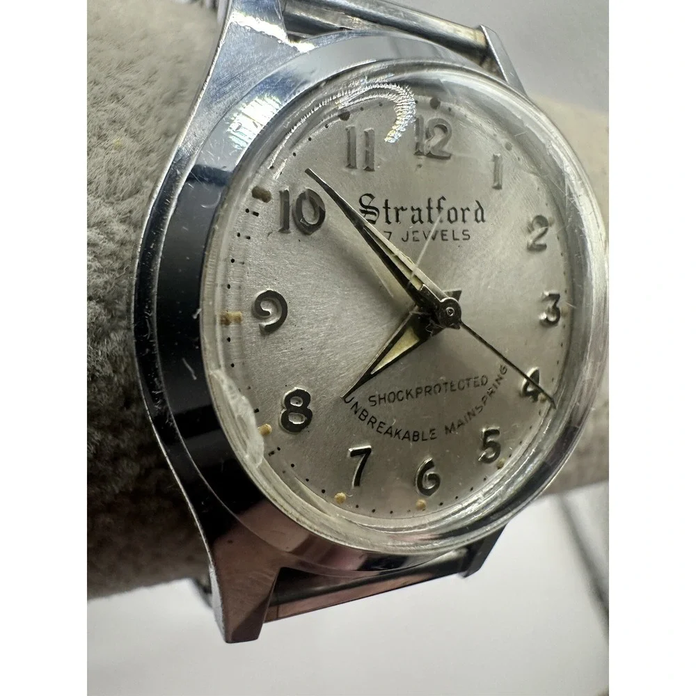 Stratford 17 Jewel Shock‎ Protected Ladies Vintage Watch Manual Wind 28MM 5.5